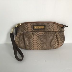 RELIC Tan Faux Croc Leather Wristlet Pouch Zip Top 6 card slots + compartment